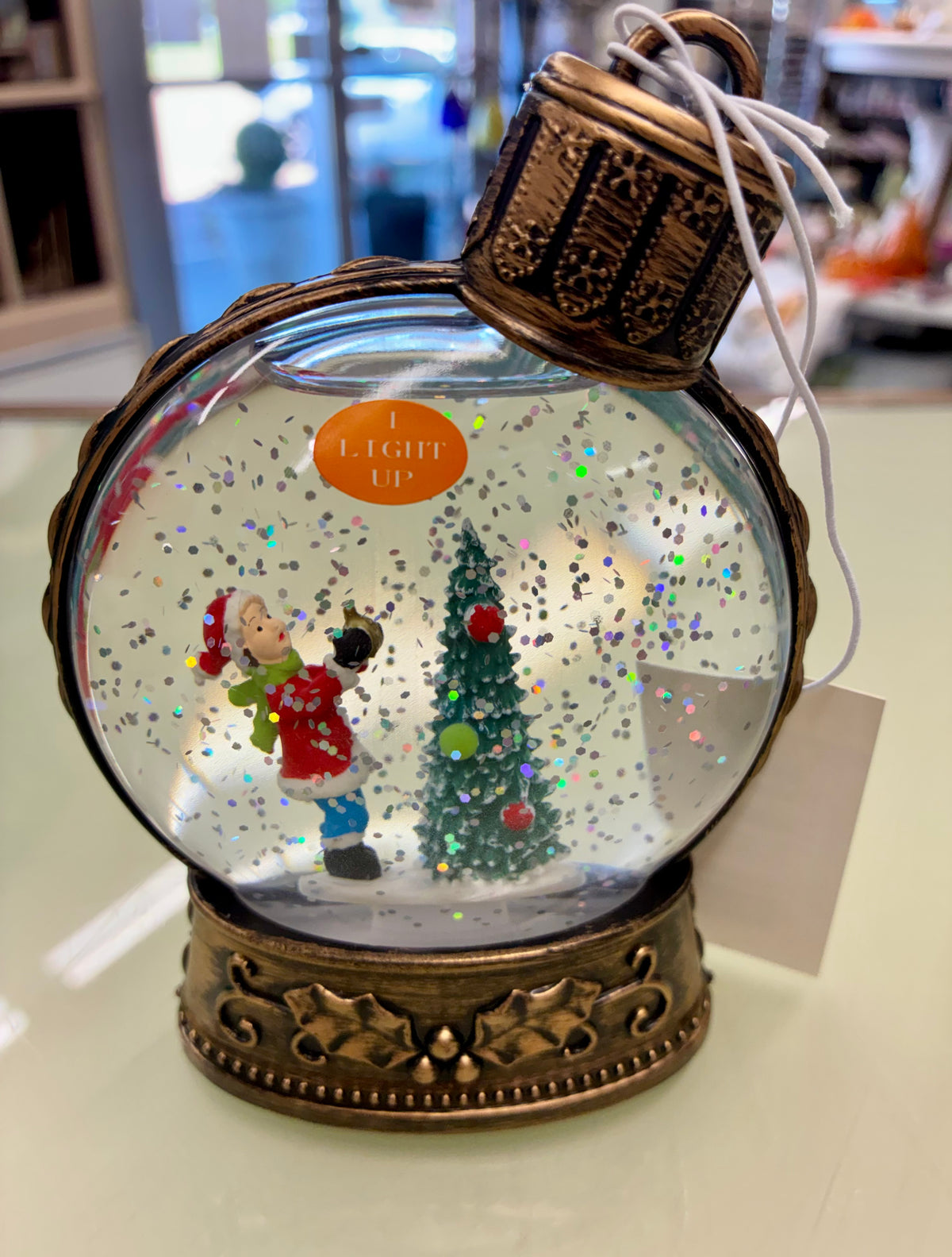 Santa/Snowman/Tree - Light Up Snowglobe