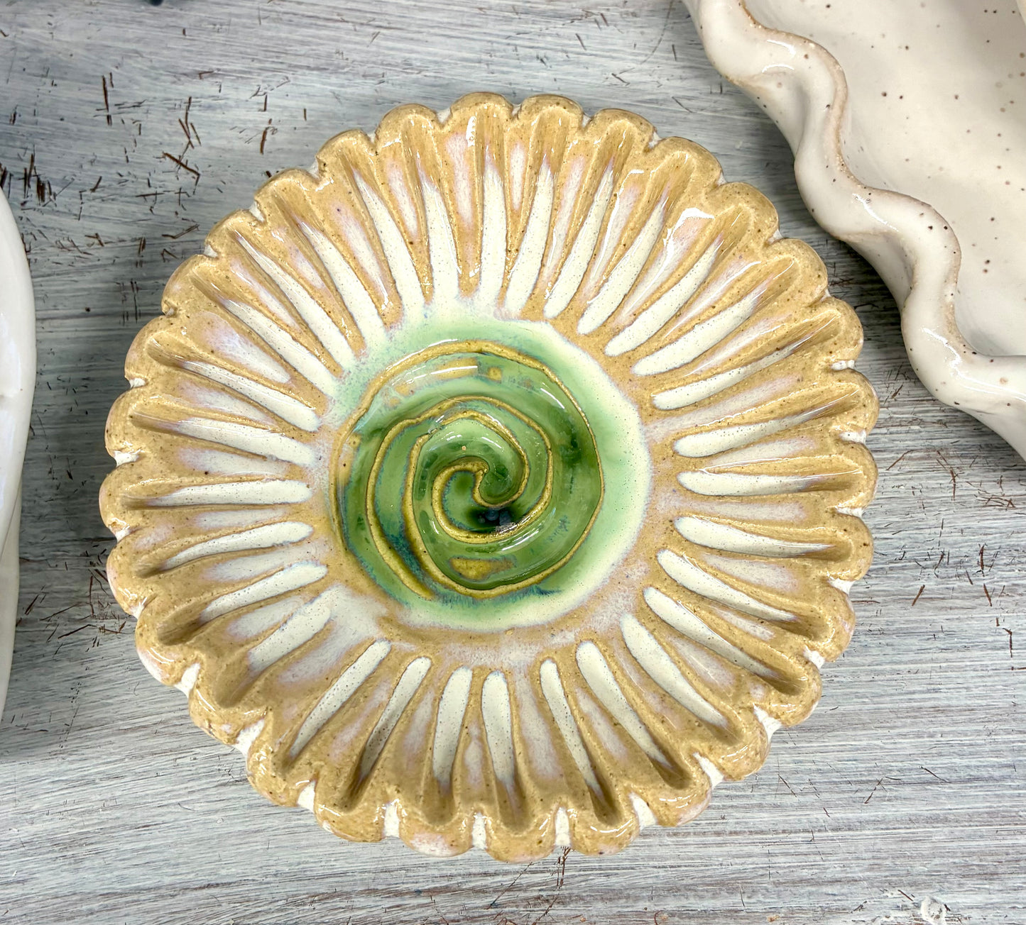 Southern Wildflower Trinket Tab Boren Pottery
