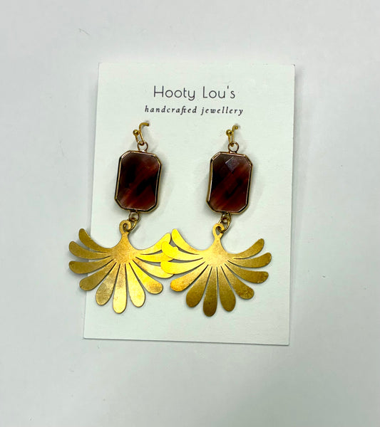 Maroon Stone with Fan Shaped Dangles