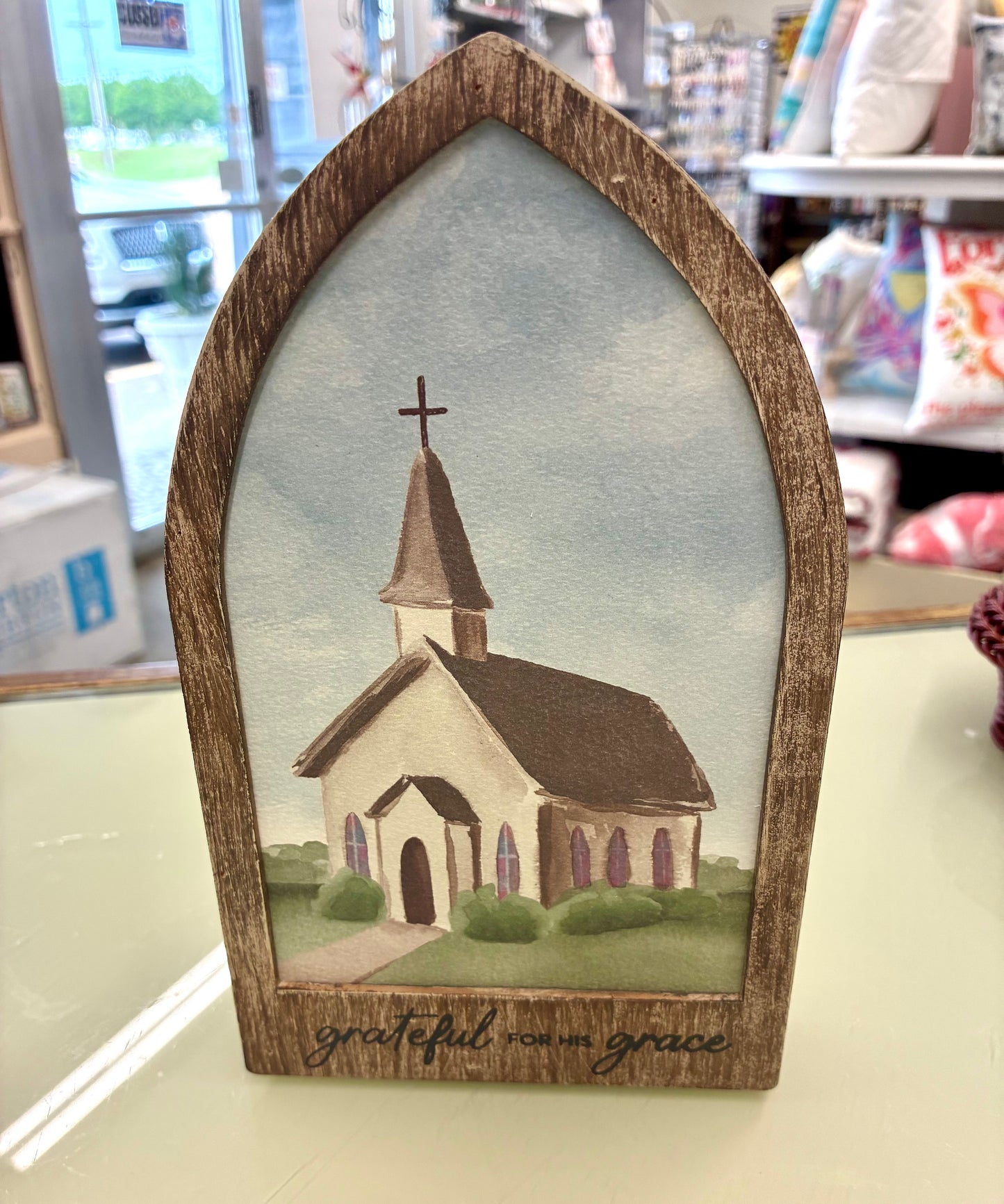 Arched Shelf Sitters  3 Crosses or Church - My Redeemer Lives & Grateful For His Grace