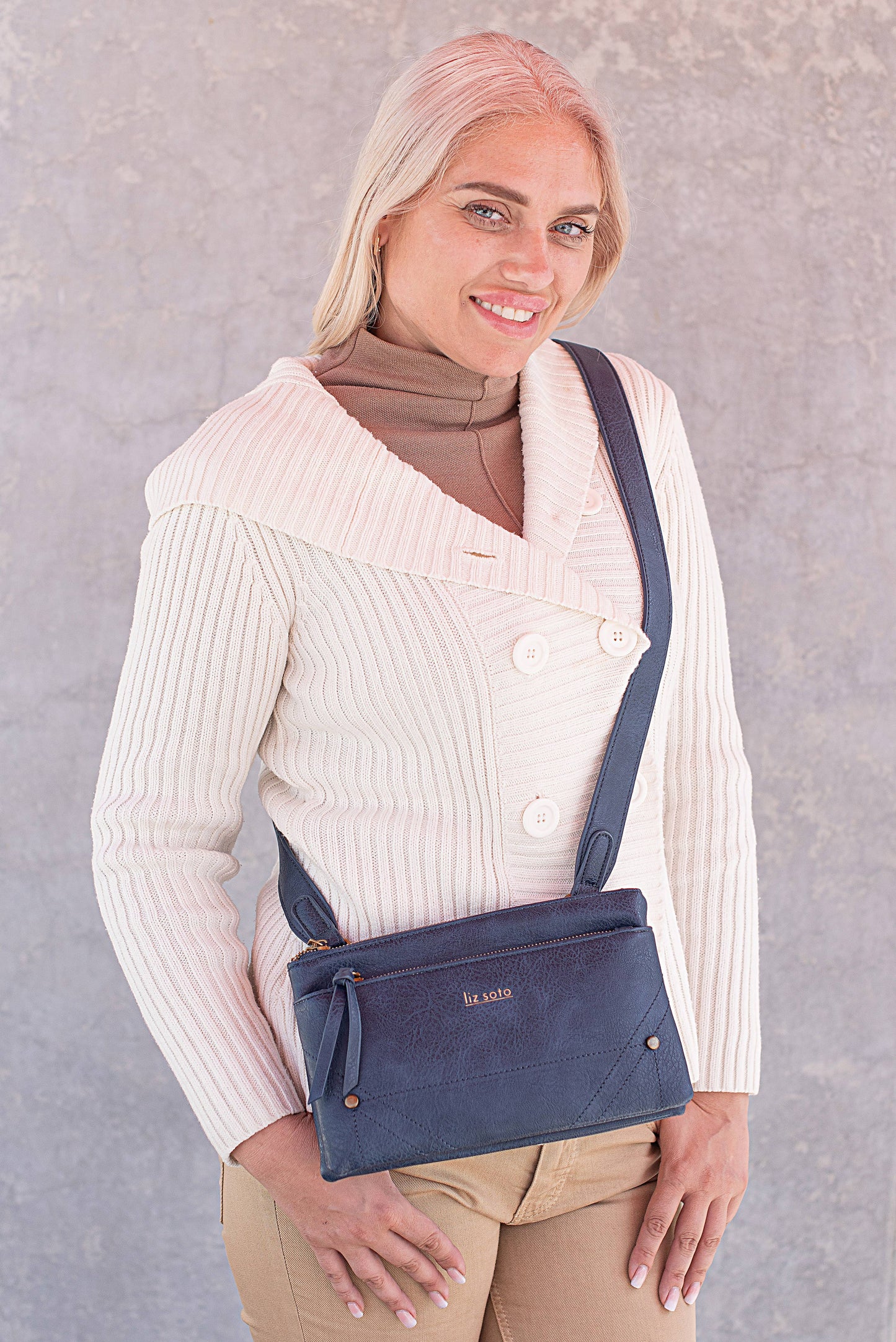 Zoe 3324 Cross Body: Navy - Liz Soto