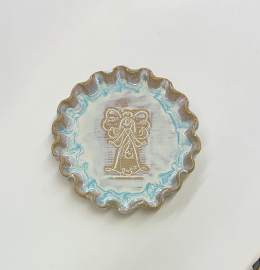 Ruffled Angel Plate Tab Boren Pottery Ocean Springs