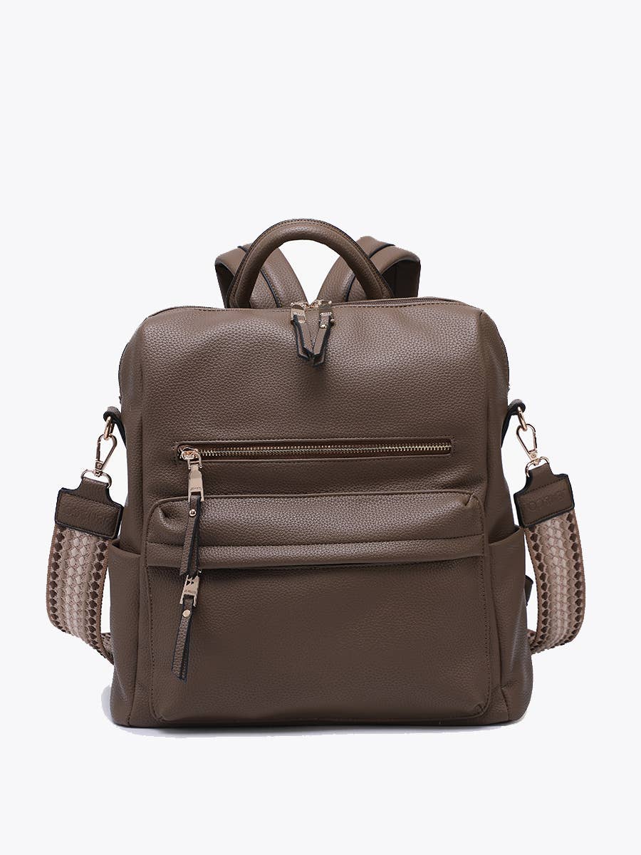 Amelia Convertible Backpack w/ Guitar Strap : Black