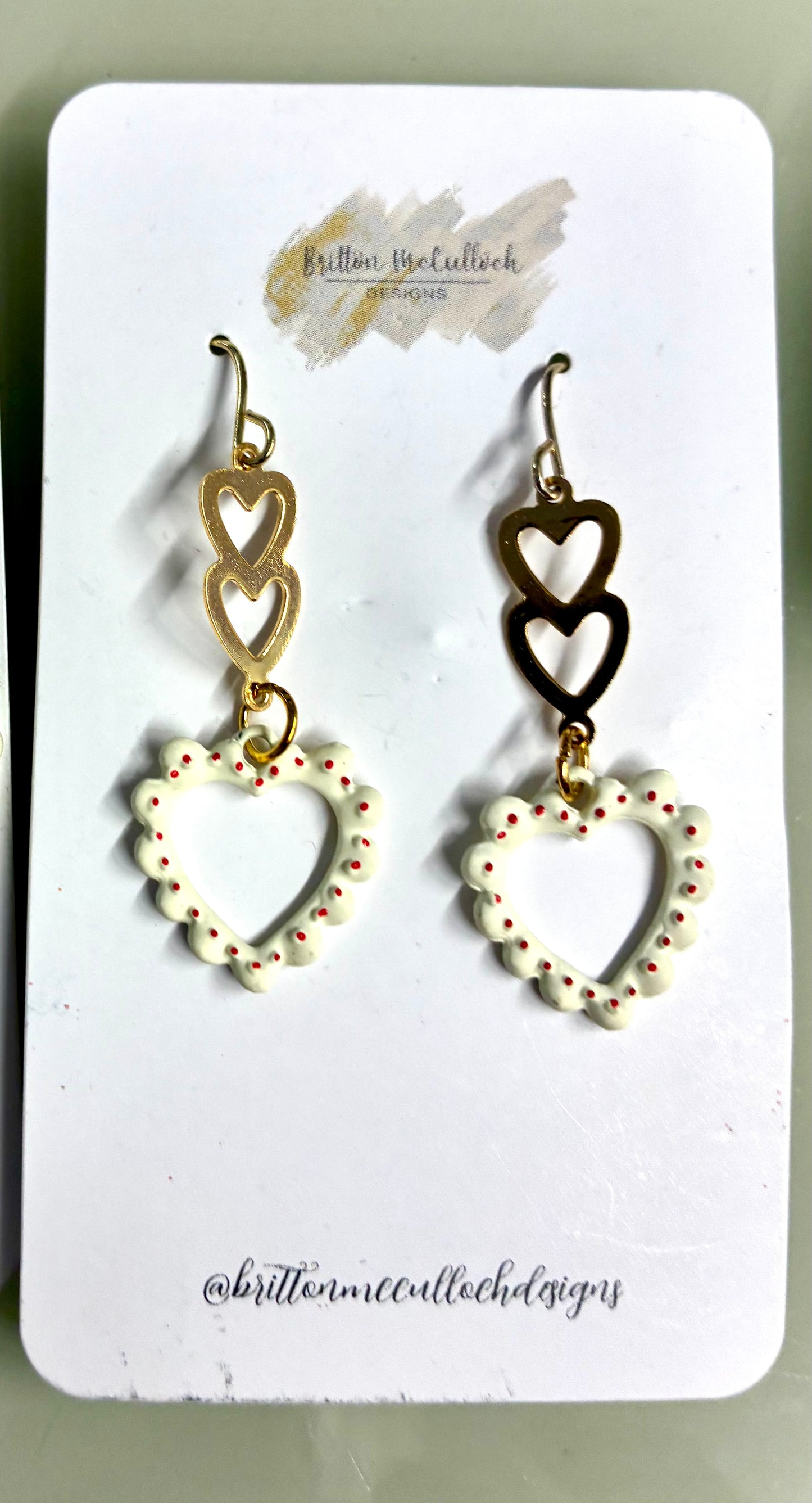 Triple Heart Earrings Pearl & Gold