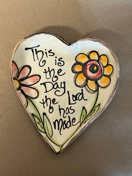 Small Heart Plate  ( "Lord Has" 2025 Spring-Summer Line)