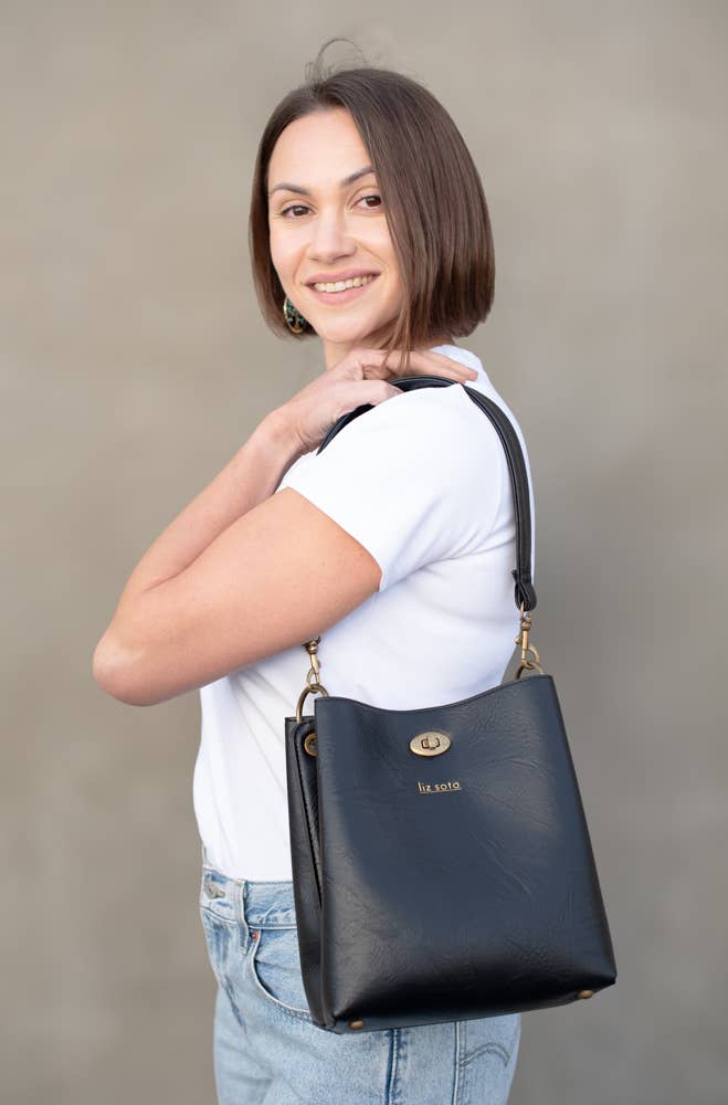 Liz Soto Lola 3316 cross body/bucket bag: Dark Grey