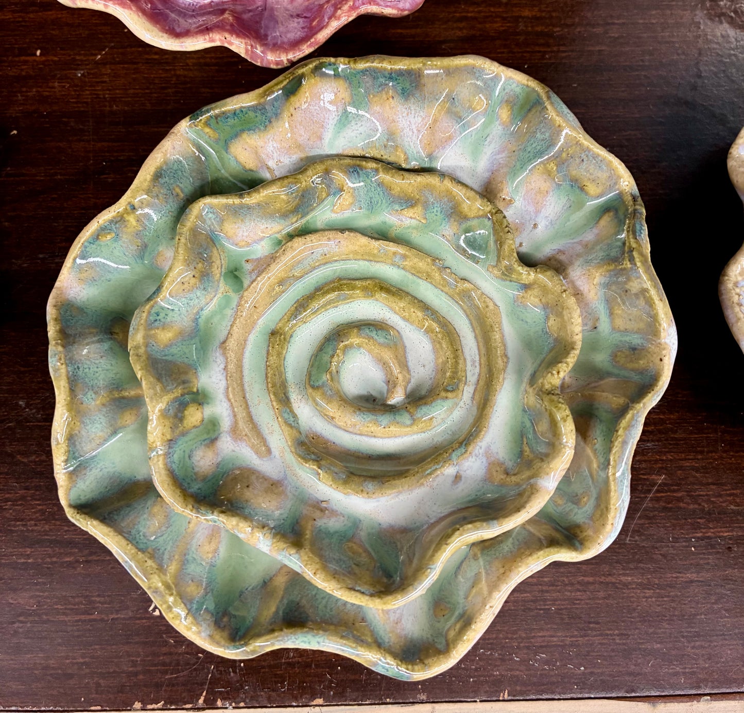 Scalloped Rose Dish Tab Boren Pottery