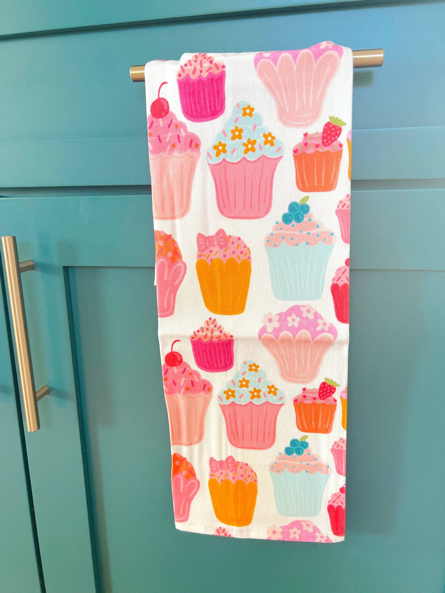 Cotton Tea Towel - Cupcakes *new and improved*