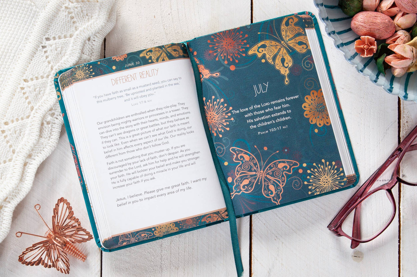 A Little God Time for Grandmas (Daily Devotional)