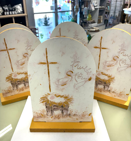 Arched Table Decor True Story Manger