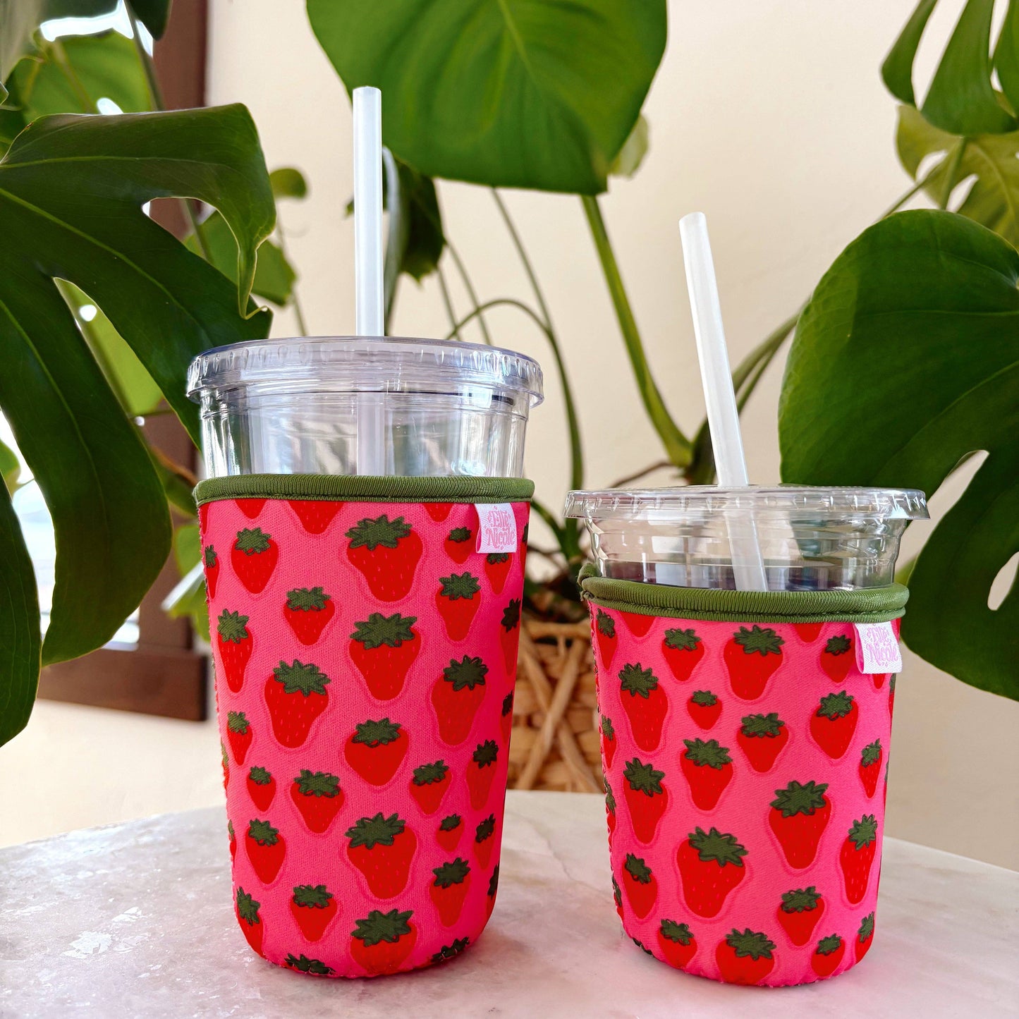 Coffee Cup Cover - Strawberry Field - Iced Drink Sleeve: Large / 24oz