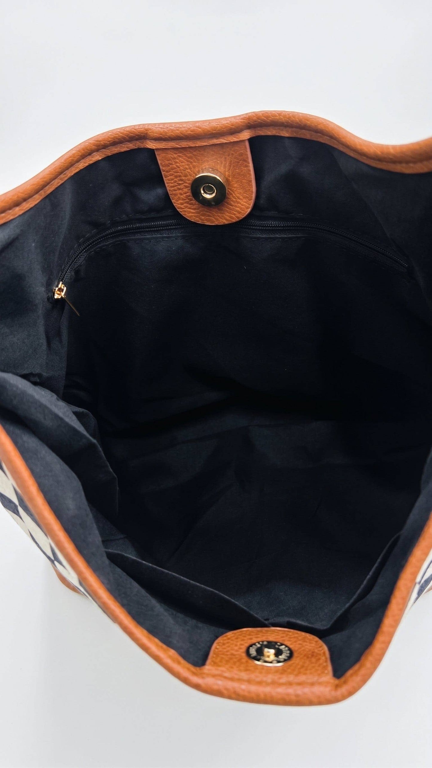 Gina Hobo Shoulder Bag: Leopard