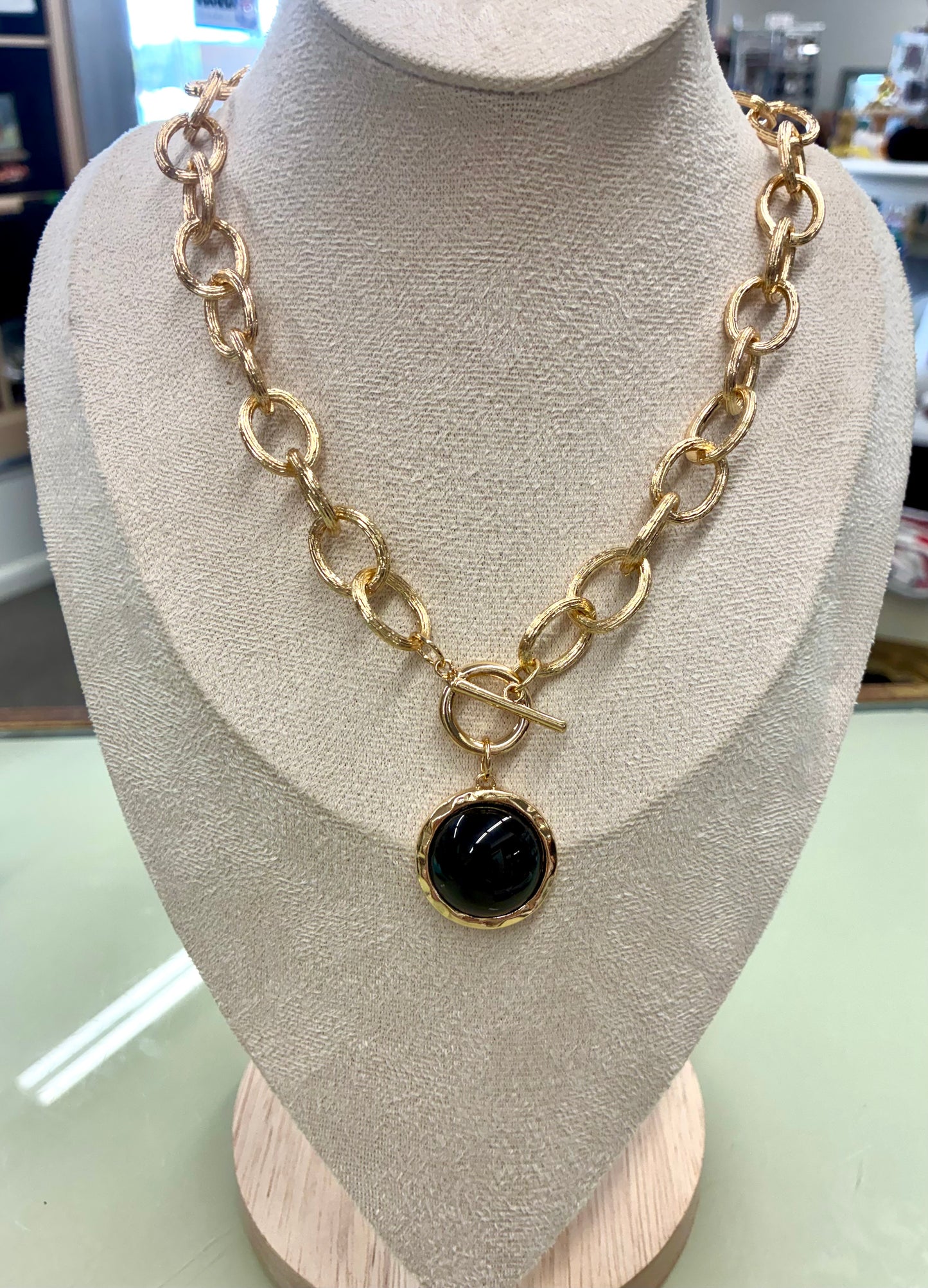 Gold Chain Link Necklace with Black Round Stone