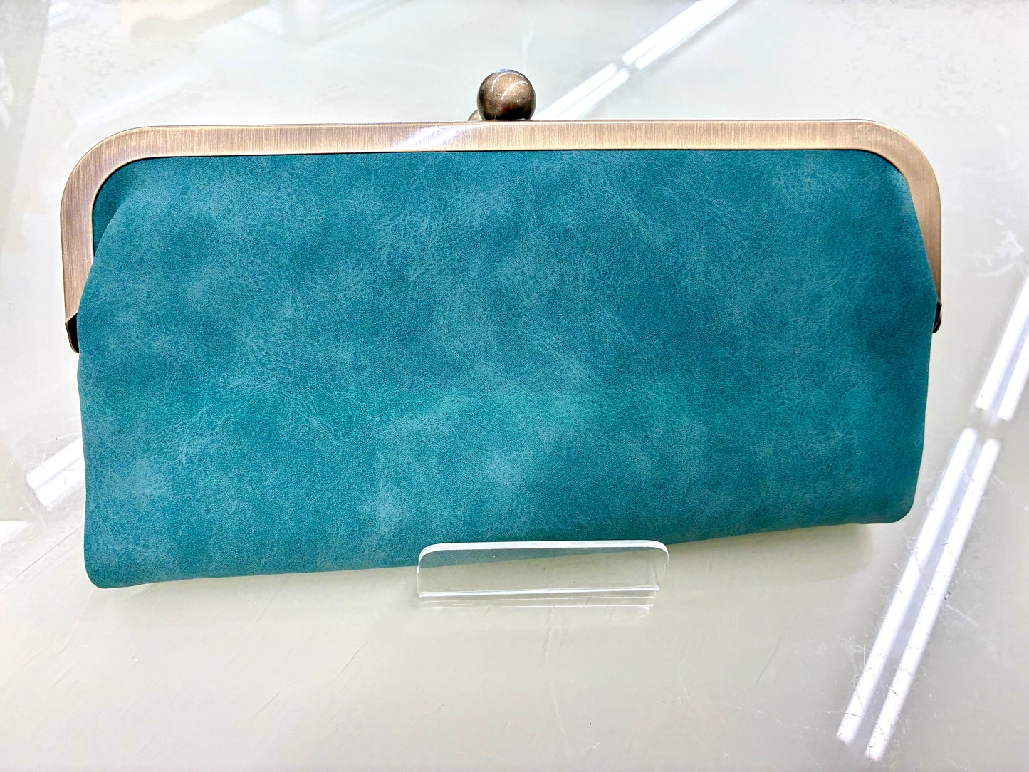 Karen Kiss Lock Clutch Bag: Mutiple Colors