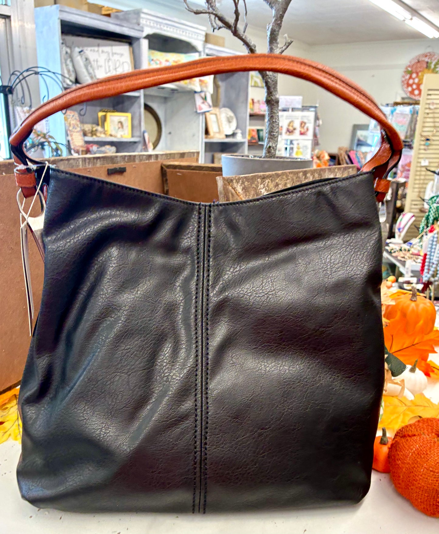 Side Metal Accent Hobo Bag: White
