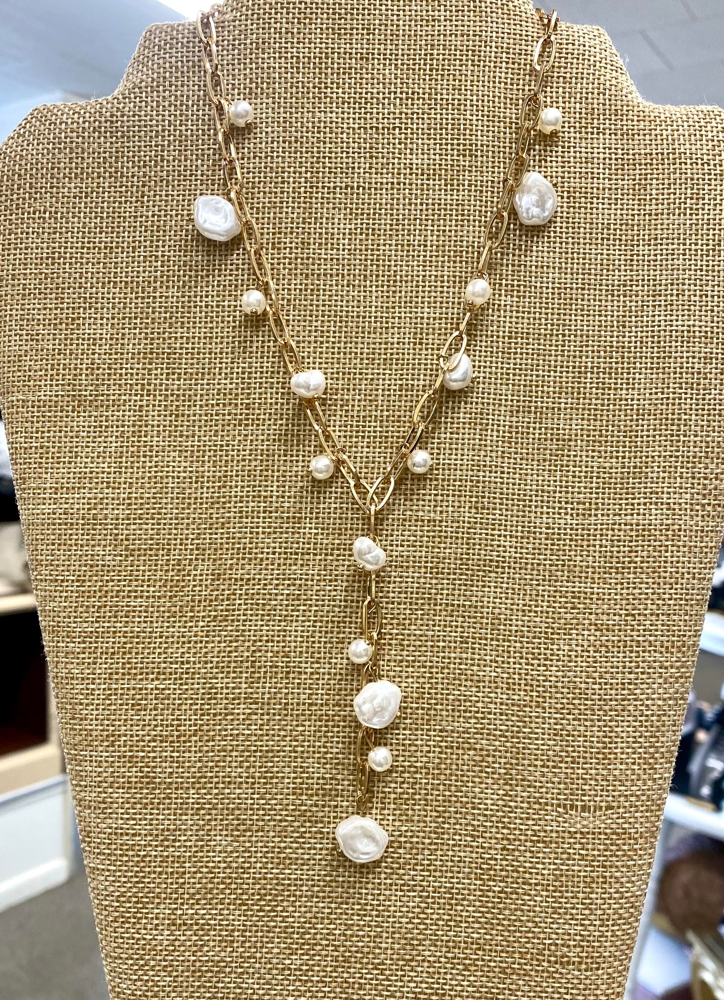 20” Large Pearl Necklace w/ Drop Pearl