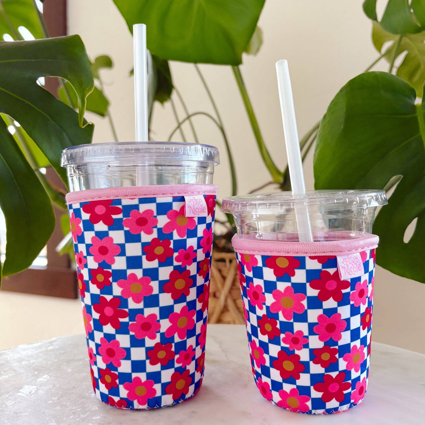 Coffee Cup Cover - Retro Bold Check - Iced Drink Sleeve: Large / 24oz