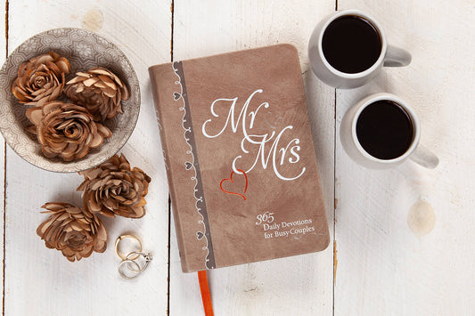 Mr & Mrs (Devotional, Valentine's Day Gifts)