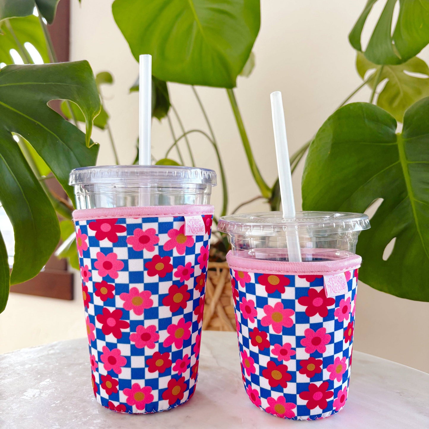 Coffee Cup Cover - Retro Bold Check - Iced Drink Sleeve: Large / 24oz